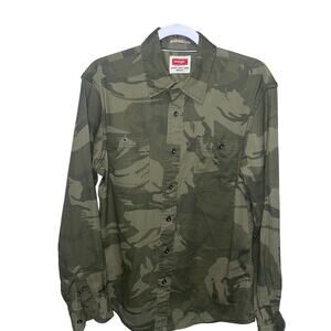 Wrangler Men's/Unisex Flex For Comfort  Button Down Camo Denim Shirt Jacket  -M
